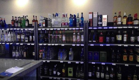 Bar/Restaurant/Casino/Liquor Store in Dillon, MT: 26 S Montana St, Dillon, MT 59725